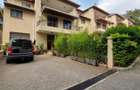 5 Bed Townhouse with En Suite in Lavington - 8