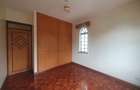 3 Bed Apartment with En Suite in Brookside - 11