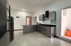 4 Bed Apartment with En Suite in General Mathenge - 7