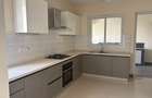 4 Bed Apartment with En Suite in Parklands - 2