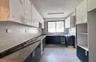 5 Bed Townhouse with En Suite in Lavington - 3