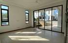 4 Bed Villa with En Suite in Nyali Area - 9