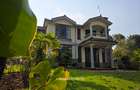 4 Bed House with Swimming Pool in Rosslyn - 16