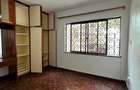 5 Bed Townhouse with En Suite in Kilimani - 7