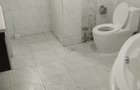5 Bed House with En Suite in Lavington - 9