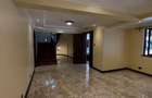 5 Bed Townhouse with En Suite at Kanjata Road - 6