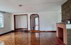 5 Bed House with En Suite in Runda - 11