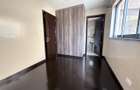 4 Bed Apartment with En Suite in Lavington - 18
