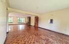 6 Bed House with En Suite at Hardy Area - 9