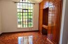 4 Bed Townhouse with En Suite at Mugumo Road - 12