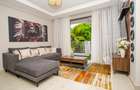 Serviced 2 Bed Apartment with En Suite at 1St Ave - 1
