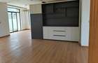 5 Bed Townhouse with En Suite at Lavington - 4