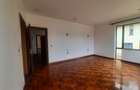 6 Bed Villa with En Suite in Lavington - 6