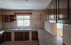 5 Bed Townhouse with En Suite at Lavington Green - 8