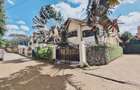 6 Bed Villa with En Suite in Lavington - 18