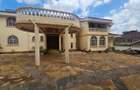 5 Bed House with En Suite in Loresho - 1
