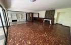 5 Bed Townhouse with En Suite in Westlands Area - 9