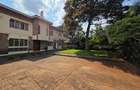 6 Bed House with Staff Quarters in Lake View - 19
