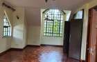 4 Bed Townhouse with En Suite in Lavington - 17