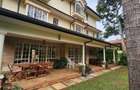 5 Bed Townhouse with En Suite at Lavington Green - 10