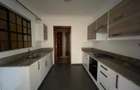 2 Bed Apartment with En Suite in Rhapta Road - 11