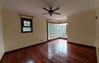 4 Bed Townhouse with En Suite in Kyuna - 8