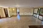 4 Bed House with En Suite in Runda - 2