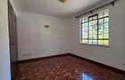 4 Bed Villa with En Suite in Lavington - 8