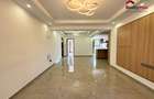 3 Bed Apartment with En Suite at Riverside Drive - 4