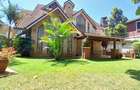 5 Bed Townhouse with En Suite at Lavington - 1