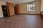 5 Bed Townhouse with En Suite at Kyuna Crescent - 15