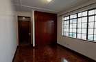 5 Bed Townhouse with En Suite at Lavington Green - 7