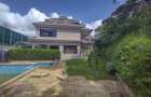 8 Bed House with En Suite in Karen - 4