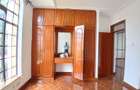 4 Bed Townhouse with En Suite at Lavington Green - 12