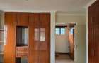 5 Bed House with En Suite in Kyuna - 13