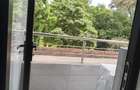 3 Bed Apartment with En Suite in Riverside - 8
