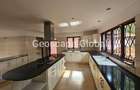 5 Bed House with En Suite in Gigiri - 15