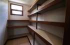4 Bed Apartment with En Suite in Riverside - 14