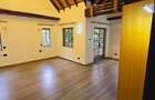 5 Bed Villa with En Suite at Lavington - 10