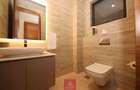 3 Bed Apartment with En Suite at Riverside Drive - 17