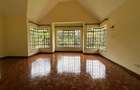 5 Bed Villa with En Suite at Lavington - 9
