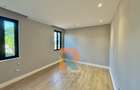 3 Bed Apartment with En Suite in Runda - 18