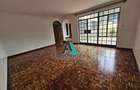 4 Bed Townhouse with En Suite in Lavington - 1