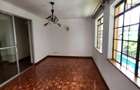 4 Bed Townhouse with En Suite at Lavington Mall - 7