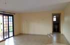 5 Bed Townhouse with En Suite at Red Hill - 3
