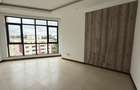 2 Bed Apartment with En Suite in Rhapta Road - 9