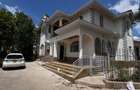 4 Bed Townhouse with En Suite in Lavington - 12