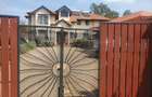4 Bed House with En Suite in Karen - 1