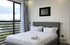 Furnished 3 Bed Apartment with En Suite in Riverside - 7