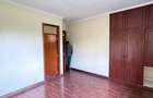 3 Bed House with En Suite in Lavington - 4